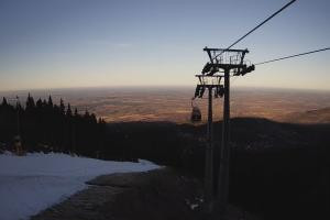Świeradów Zdrój Ski&Sun Widok na wyciąg