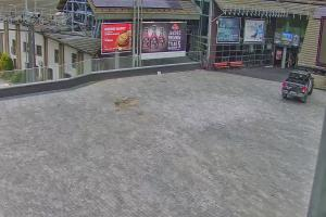 Kamera: Jaworzyna Krynicka Widok ze stacji dolnej kolei gondolowej (648 m n.p.m.) Krynica Jaworzyna Krynicka Widok ze stacji dolnej kolei gondolowej (648 m n.p.m.)