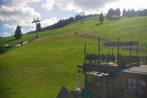 Kamera: Zieleniec Zieleniec SKI Arena - Widok z dolnej stacji Zieleniec Zieleniec Zieleniec SKI Arena - Widok z dolnej stacji