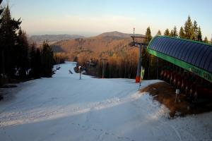 Rzyki Czarny Groń Widok z dolnej stacji