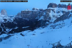 Kamera: Val di Fassa - Carezza Canazei - Belvedere Val di Fassa - Carezza Val di Fassa - Carezza Canazei - Belvedere