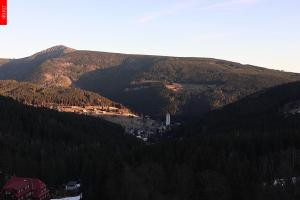 Kamera: Pec pod Śnieżką Kamera Pec pod Sněžkou, 1100 m n.p.m. Pec pod Śnieżką Pec pod Śnieżką Kamera Pec pod Sněžkou, 1100 m n.p.m.