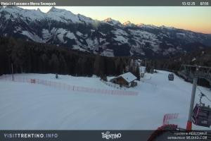 Kamera: Val di Fiemme - Cavalese - Predazzo - Obereggen SkiAreaAlpeLusia - Castelir Slope Val di Fiemme Val di Fiemme - Cavalese - Predazzo - Obereggen SkiAreaAlpeLusia - Castelir Slope