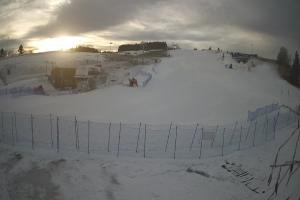 Kamera: Master Ski Widok naa dolną stację krzesełka Tylicz Master Ski Widok naa dolną stację krzesełka