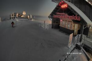 Kamera: Jaworzyna Krynicka Widok na trasÄ™ dla dzieci na szczycie (1100 m n.p.m.) Krynica Jaworzyna Krynicka Widok na trasÄ™ dla dzieci na szczycie (1100 m n.p.m.)