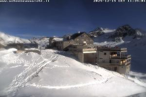 Kamera: Maso Corto "Bella Vista" Hut - 2.842 m Maso Corto Maso Corto "Bella Vista" Hut - 2.842 m