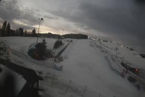Kamera: Master Ski Widok na dolne partie ośrodka Tylicz Master Ski Widok na dolne partie ośrodka
