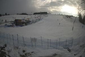 Kamera: Master Ski Widok naa dolną stację krzesełka Tylicz Master Ski Widok naa dolną stację krzesełka