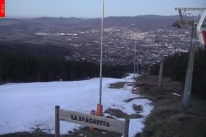 Kamera: Ski areál Ještěd Kamera Ještěd 600 m n.m. Ještěd Ski areál Ještěd Kamera Ještěd 600 m n.m.