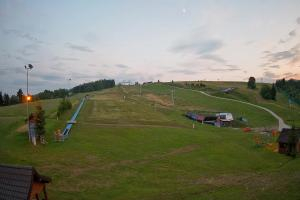 Tylicz Master Ski Widok na dolne partie ośrodka