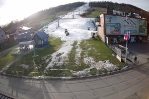 Kamera: BIESZCZAD.ski Widok na stok i kolej linową Wańkowa BIESZCZAD.ski Widok na stok i kolej linową