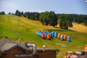 Kamera: Zieleniec Zieleniec SKI Arena - Widok z dolnej stacji Zieleniec Zieleniec Zieleniec SKI Arena - Widok z dolnej stacji