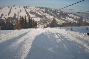 Poronin Ski Suche Ski Suche - widok z górnej stacji