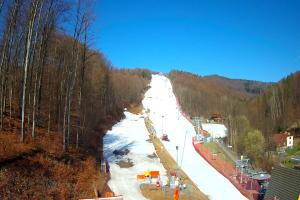 Wisła STOK – Stacja Narciarska Widok z dolnej stacji