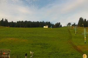 Kamera: Zieleniec Zieleniec SKI Arena - Widok z dolnej stacji Zieleniec Zieleniec Zieleniec SKI Arena - Widok z dolnej stacji