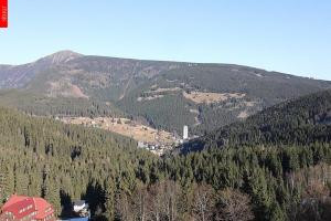 Kamera: Pec pod Śnieżką Kamera Pec pod Sněžkou, 1100 m n.p.m. Pec pod Śnieżką Pec pod Śnieżką Kamera Pec pod Sněžkou, 1100 m n.p.m.