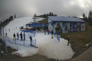 Kamera: Master Ski Wyciąg taśmowy dla dzieci Tylicz Master Ski Wyciąg taśmowy dla dzieci