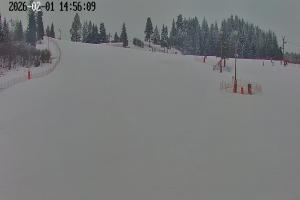 Niedzica Polana Sosny widok na stok narciarski