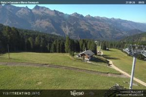 Kamera: Val di Fiemme - Cavalese - Predazzo - Obereggen SkiAreaAlpeLusia - Castelir Slope Val di Fiemme Val di Fiemme - Cavalese - Predazzo - Obereggen SkiAreaAlpeLusia - Castelir Slope
