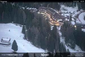 Kamera: Val di Fiemme - Cavalese - Predazzo - Obereggen SkiCenterLatemar - Passo Feudo Val di Fiemme Val di Fiemme - Cavalese - Predazzo - Obereggen SkiCenterLatemar - Passo Feudo