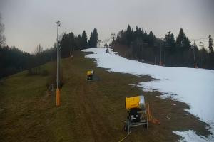 Kamera: Cieńków Widok na trasę kolei krzesełkowej Wisła Cieńków Widok na trasę kolei krzesełkowej