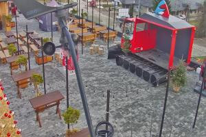 Kamera: Jaworzyna Krynicka Widok ze stacji dolnej kolei gondolowej (648 m n.p.m.) Krynica Jaworzyna Krynicka Widok ze stacji dolnej kolei gondolowej (648 m n.p.m.)