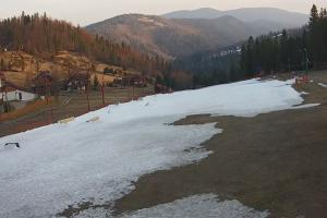 Szczyrk Biały Krzyż Widok na stok