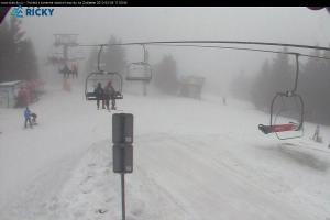 Kamera: Ski centrum Říčky v Orlických horách Horní stanice lanovky Říčky v Orlických horách Ski centrum Říčky v Orlických horách Horní stanice lanovky