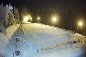 Myślenice Myślenice SN Widok na stok dla początkujących