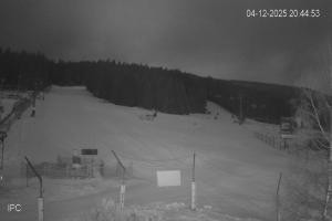 Kamera: Czarna Góra Dolny odcinek nartostrady "B", wyciąg BIBA Stronie Śląskie Czarna Góra Dolny odcinek nartostrady "B", wyciąg BIBA