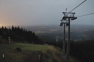 Kamera: Ski&Sun Widok na wyciąg Świeradów Zdrój Ski&Sun Widok na wyciąg