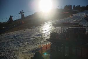 Kamera: Zieleniec Zieleniec SKI Arena - Widok z dolnej stacji Zieleniec Zieleniec Zieleniec SKI Arena - Widok z dolnej stacji