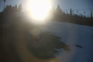 Kamera: Cieńków Widok na trasę kolei krzesełkowej Wisła Cieńków Widok na trasę kolei krzesełkowej