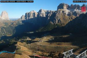Kamera: Val di Fassa - Carezza Canazei - Belvedere Val di Fassa - Carezza Val di Fassa - Carezza Canazei - Belvedere