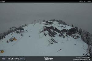 Kamera: Val di Fiemme - Cavalese - Predazzo - Obereggen Alpe Cermis - Paion Val di Fiemme Val di Fiemme - Cavalese - Predazzo - Obereggen Alpe Cermis - Paion