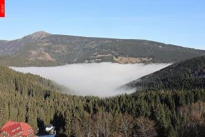 Kamera: Pec pod Śnieżką Kamera Pec pod Sněžkou, 1100 m n.p.m. Pec pod Śnieżką Pec pod Śnieżką Kamera Pec pod Sněžkou, 1100 m n.p.m.