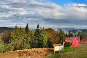 Kamera: Jaworzyna Krynicka Widok na szczyt Jaworzyny (1114 m n.p.m) Krynica Jaworzyna Krynicka Widok na szczyt Jaworzyny (1114 m n.p.m)