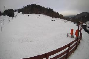 Kamera: Stacja narciarska CZARNÓW Wyciąg numer 1 dolna stacja Stacja narciarska CZARNÓW Stacja narciarska CZARNÓW Wyciąg numer 1 dolna stacja