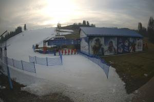 Kamera: Master Ski Wyciąg taśmowy dla dzieci Tylicz Master Ski Wyciąg taśmowy dla dzieci