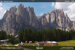 Kamera: Val di Fassa - Carezza Vigo di Fassa - Catinaccio 4 Val di Fassa - Carezza Val di Fassa - Carezza Vigo di Fassa - Catinaccio 4