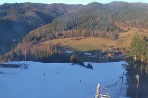Kamera: Czorsztyn Ski Widok z górnej stacji Czorsztyn Kluszkowce Czorsztyn Ski Widok z górnej stacji