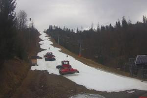 Kamera: Zwardoń ski Stacja dolna Zwardoń Zwardoń ski Stacja dolna