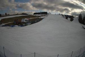 Tylicz Master Ski Widok naa dolną stację krzesełka