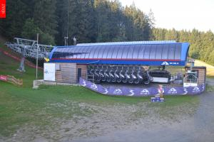 Kamera: SKI Vítkovice-Bílá Spodní stanice lanové dráhy Bílá SKI Vítkovice-Bílá Spodní stanice lanové dráhy
