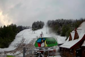 Kasina Wielka Kasina ski Dolna stacja kolejki krzesełkowej