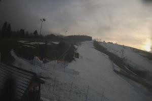 Kamera: Master Ski Widok na dolne partie ośrodka Tylicz Master Ski Widok na dolne partie ośrodka