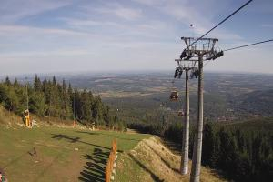 Świeradów Zdrój Ski&Sun Widok na wyciąg