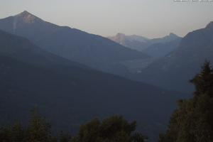 4 Vallees - 4 Doliny 4 Vallees - 4 Doliny Webcam La Grande Dixence depuis Les Masses