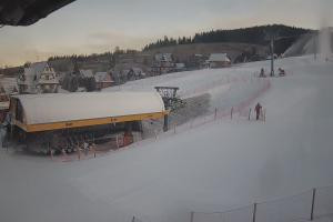 Kamera: Małe Ciche SN Zgorzelisko Express dolna stacja Małe Ciche Małe Ciche SN Zgorzelisko Express dolna stacja