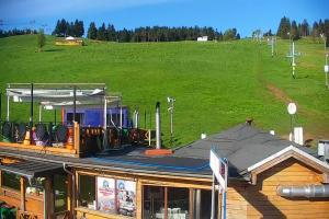 Kamera: Zieleniec Zieleniec SKI Arena - Widok z dolnej stacji Zieleniec Zieleniec Zieleniec SKI Arena - Widok z dolnej stacji